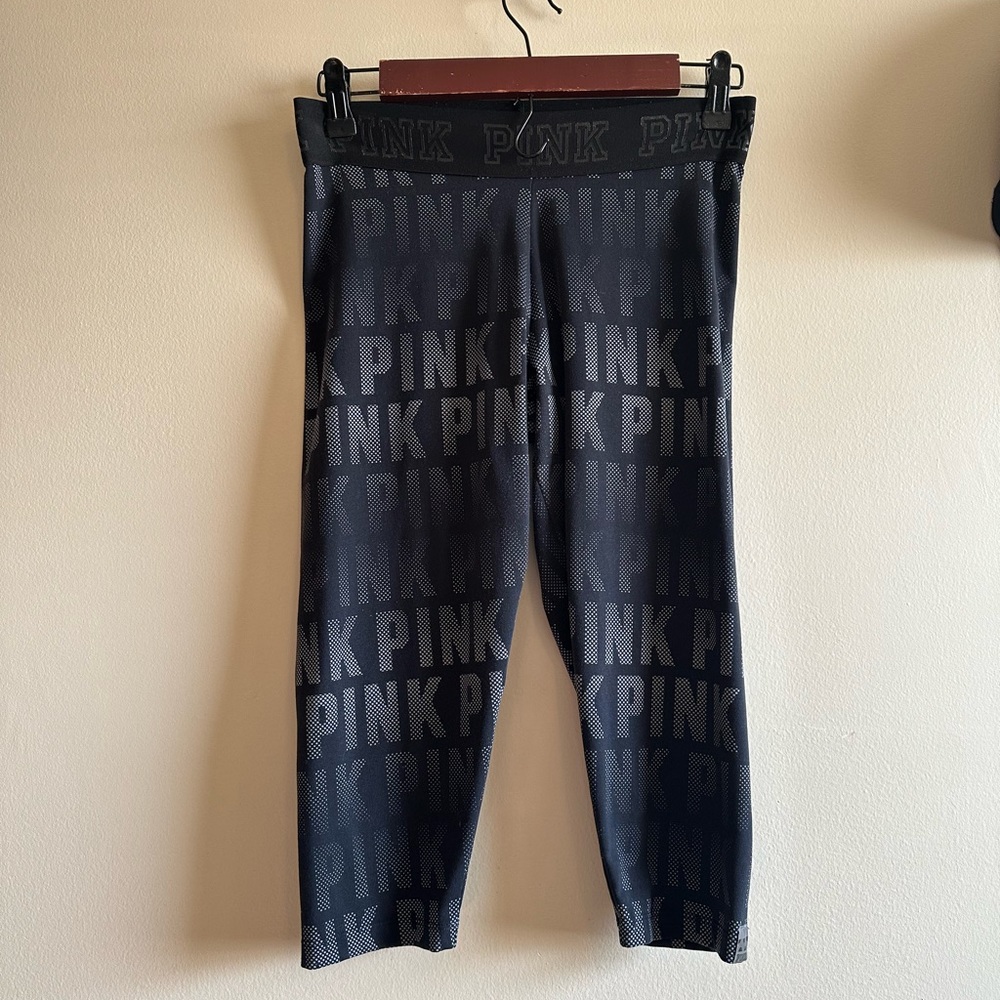 PINK Ultimate PINK letters Cropped Leggings!